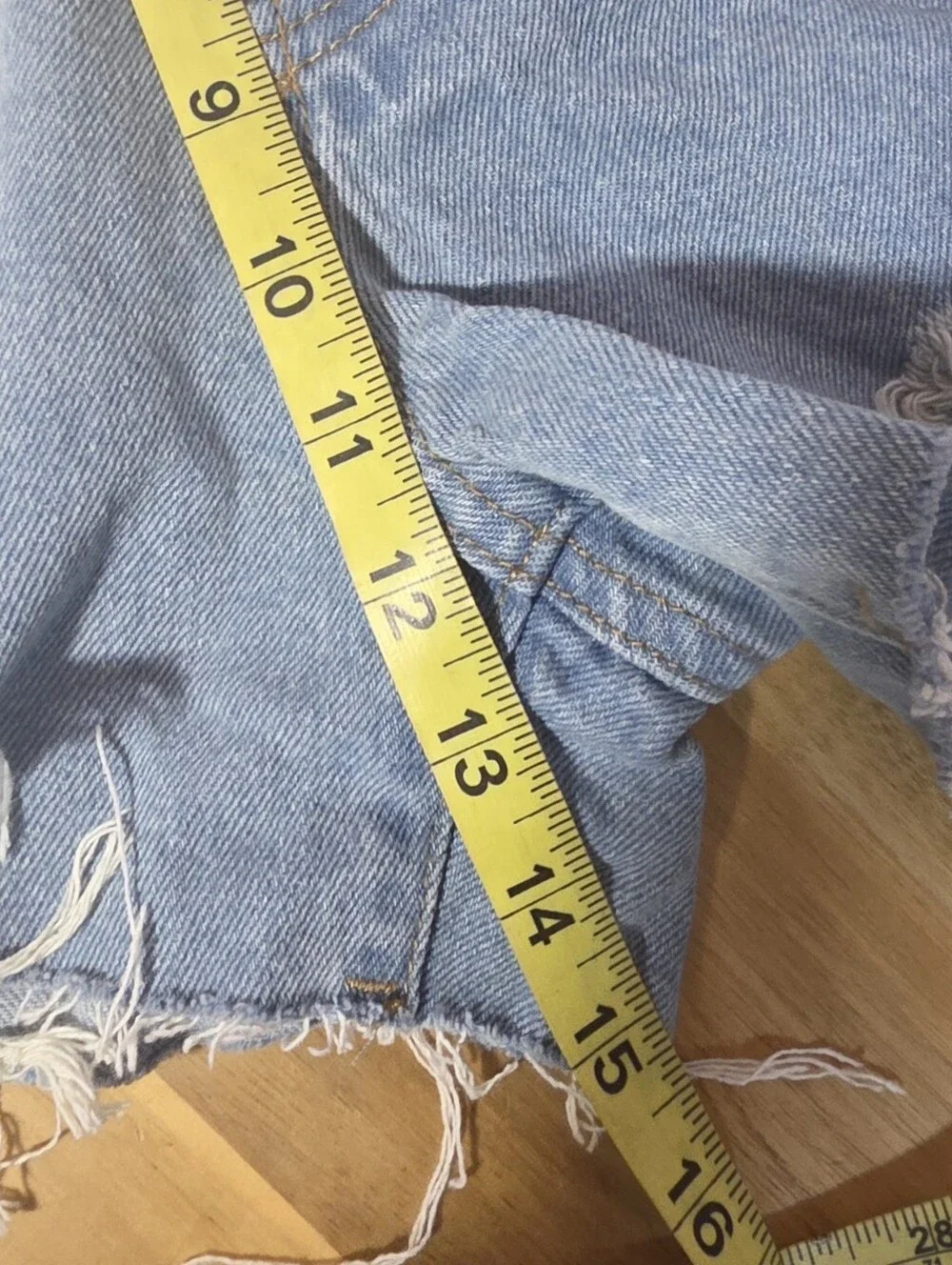 Edikted shorts distressed